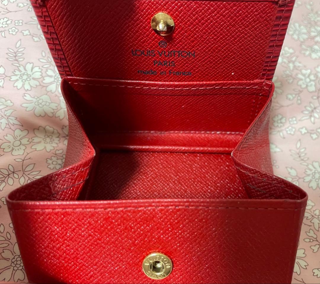 ルイヴィトン エピレザー ケース レッド