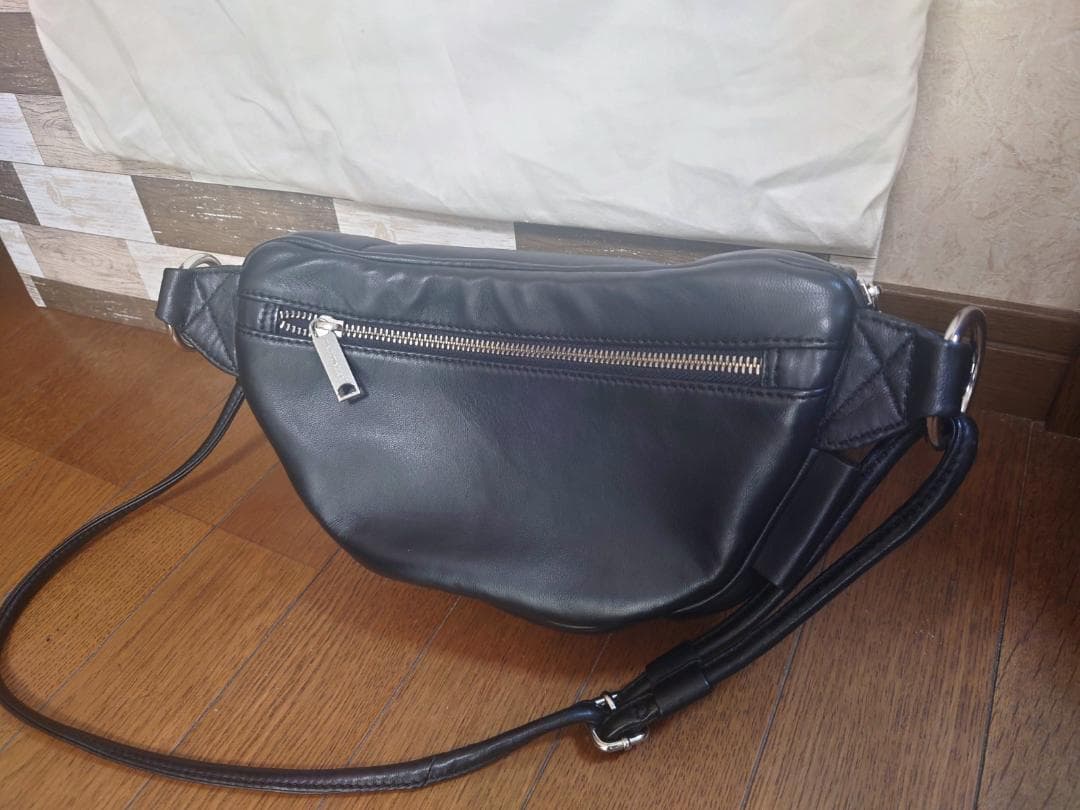 マリメッコ marimekko ショルダーバッグ レザー T25012801