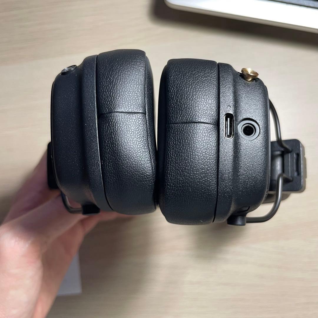 Marshall Major V ブラックワイヤレスヘッドホン