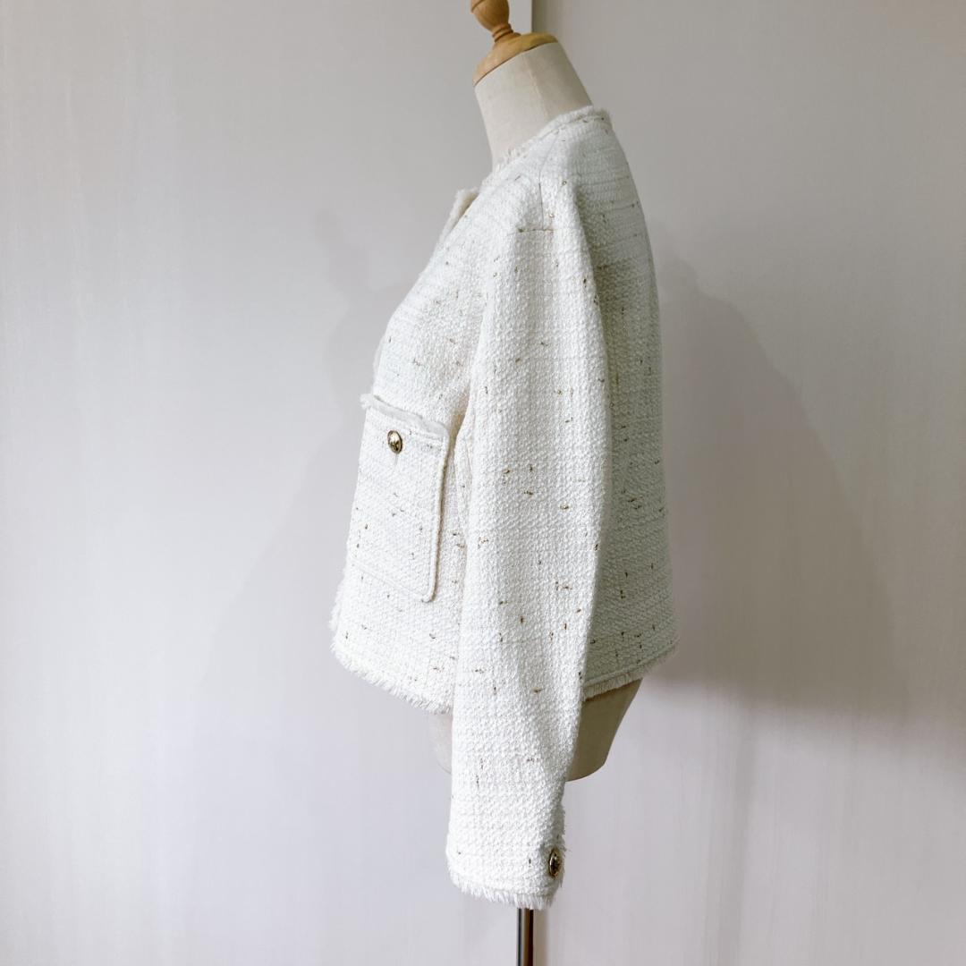 【極美品】　23区　イタリア製布地フリンジラメツイードノーカラージャケット