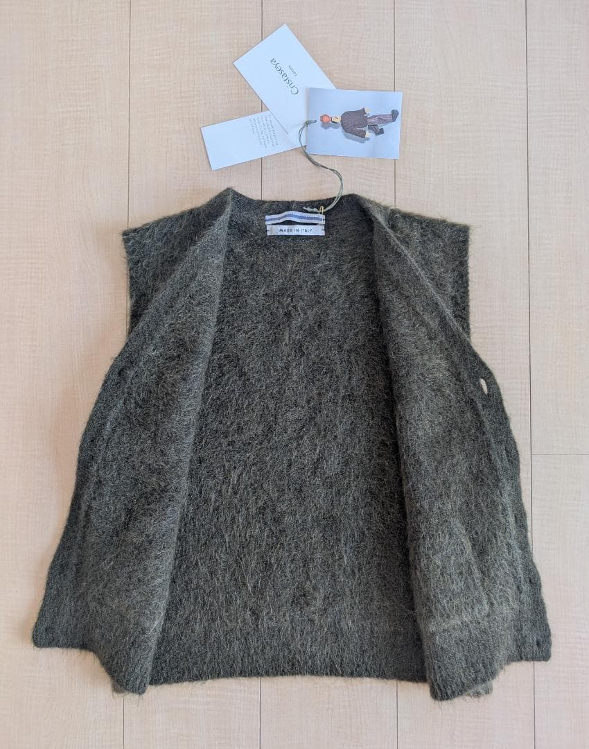 【arib】最終値下げ出品25日まで新品美品 Cristaseya ベスト