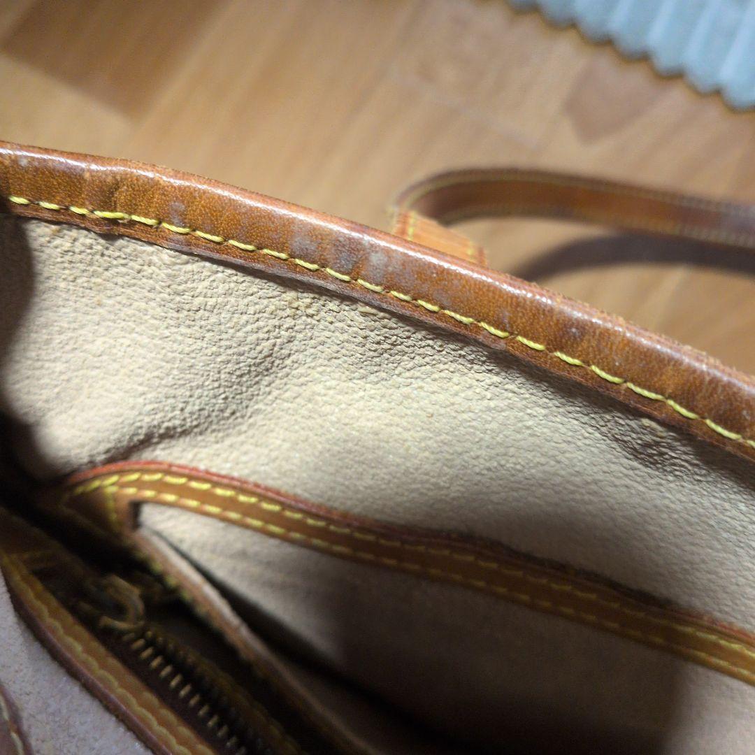 Louis Vuitton バケット