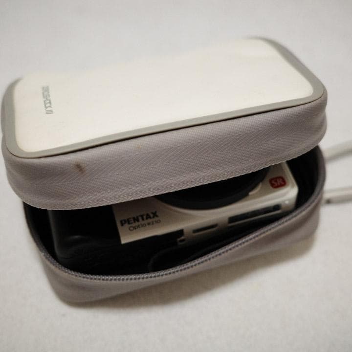 ペンタックス Optio RZ10 ホワイト コンパクトデジタルカメラ 元箱付き