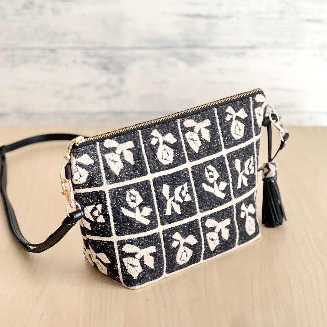 ミナペルホネン Lulu beigeショルダーバッグMB508-311