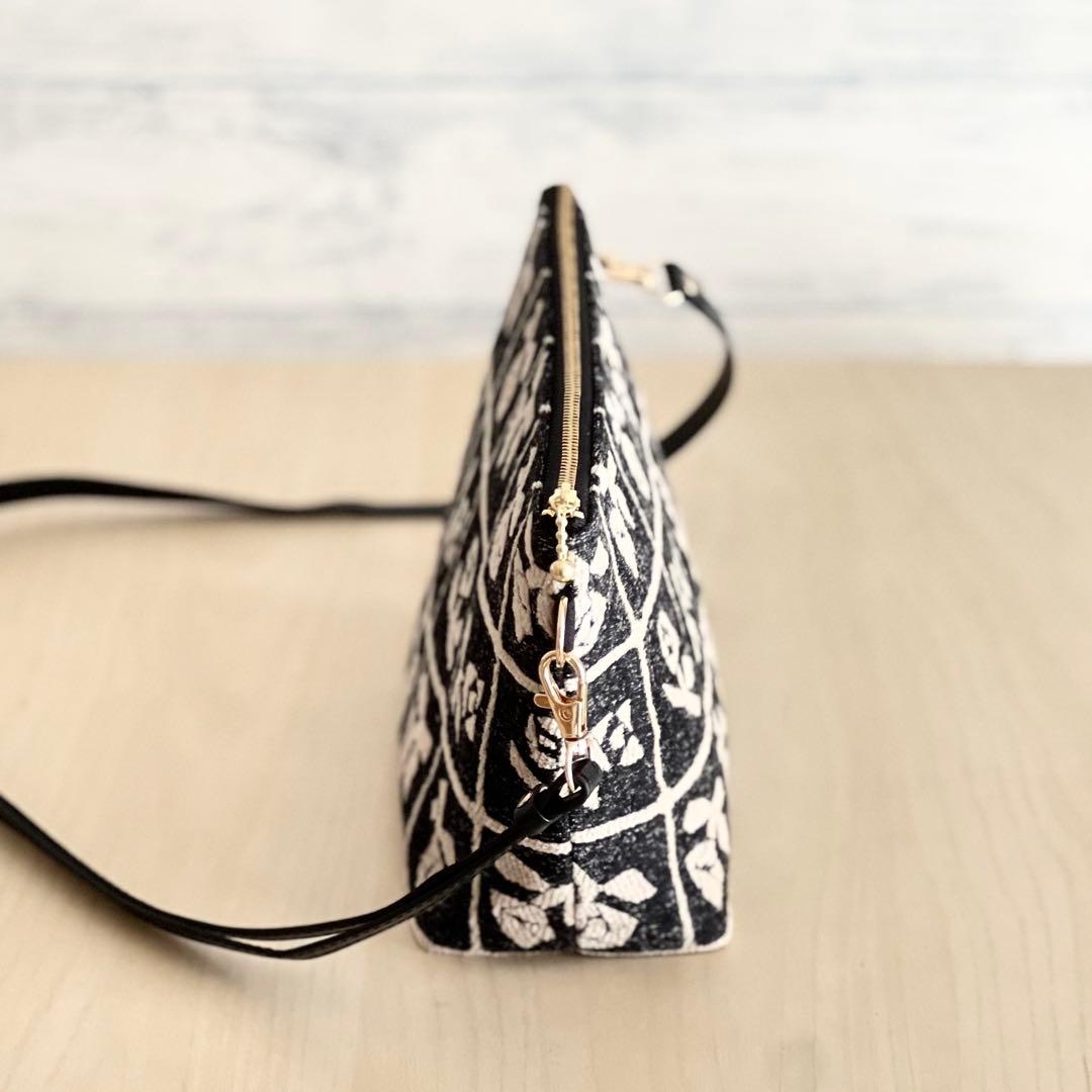 ミナペルホネン Lulu beigeショルダーバッグMB508-311