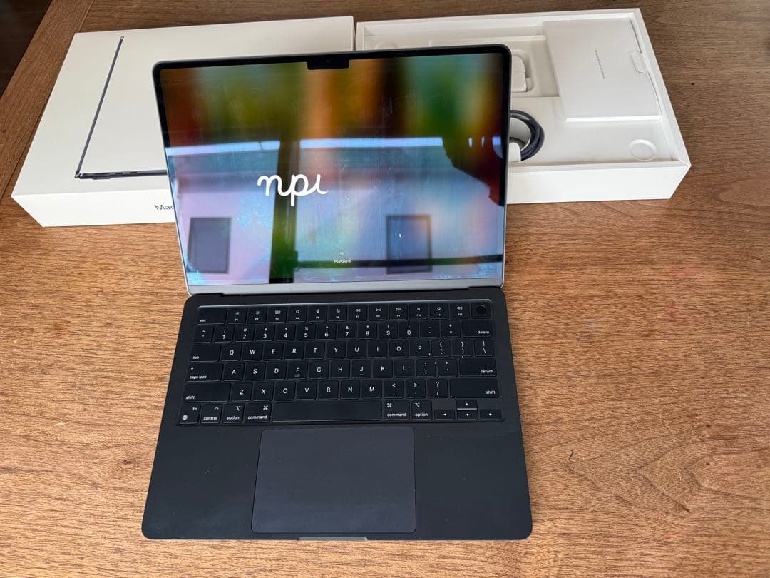 MacBook Air M2 8GB 256GB MLY33J/A US配列