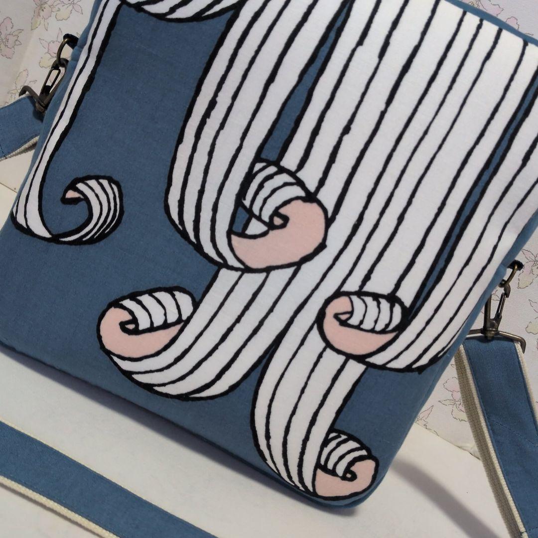 ミナペルホネン　ハンドメイド　バッグ　Swing