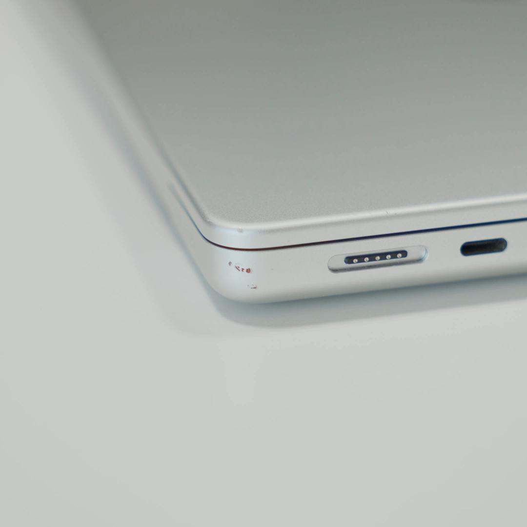 M2 Max MacBook Pro 14インチ 64GB 1TB USキー