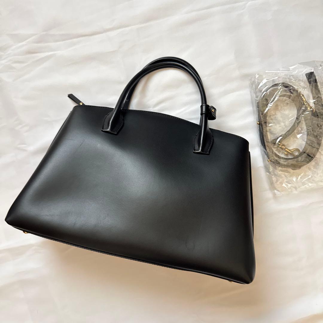 IACUCCI イアクッチ　ハンドバッグ