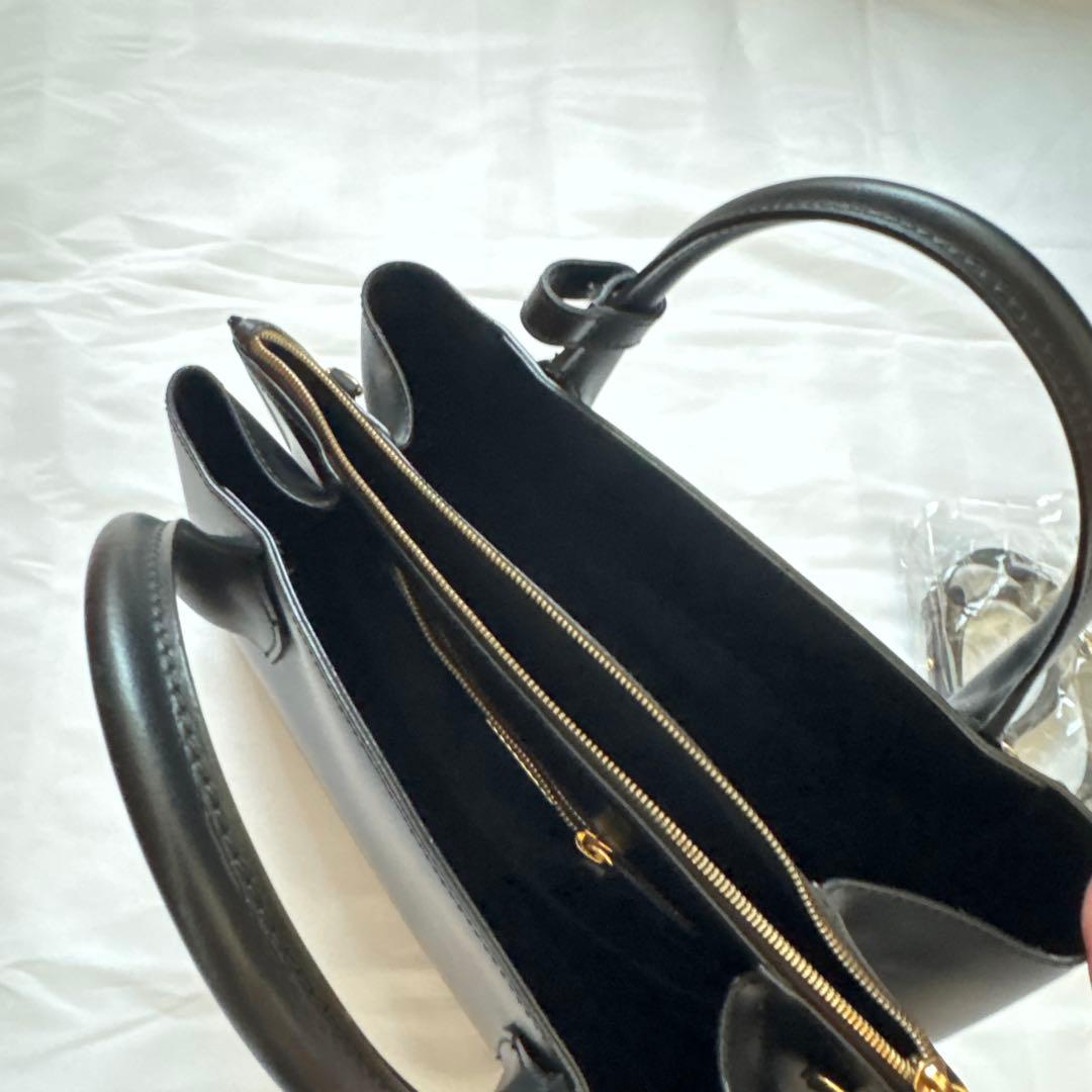 IACUCCI イアクッチ　ハンドバッグ