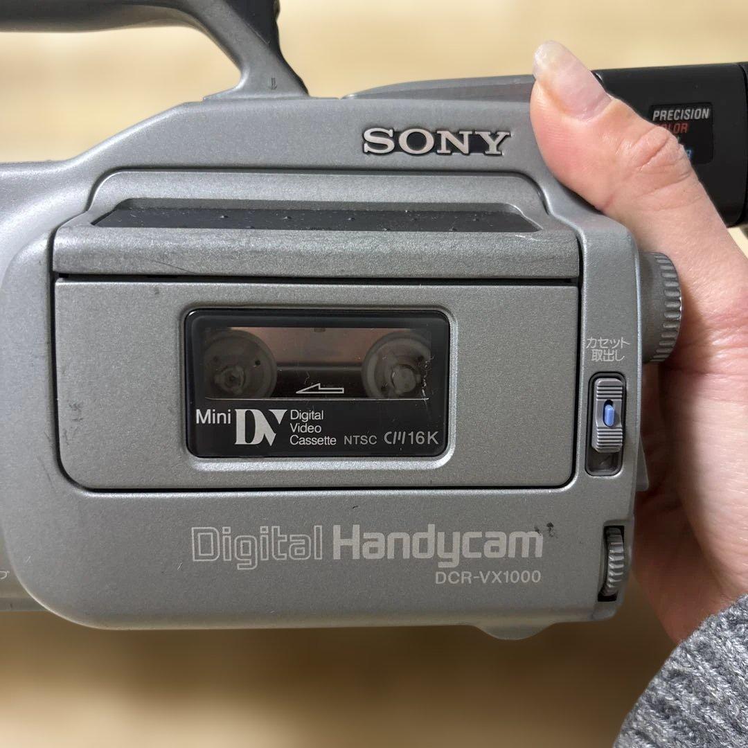 ビデオカメラ SONY DCR-VX1000