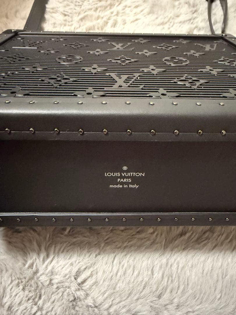 ルイヴィトン　トランクスピーカーIG0528