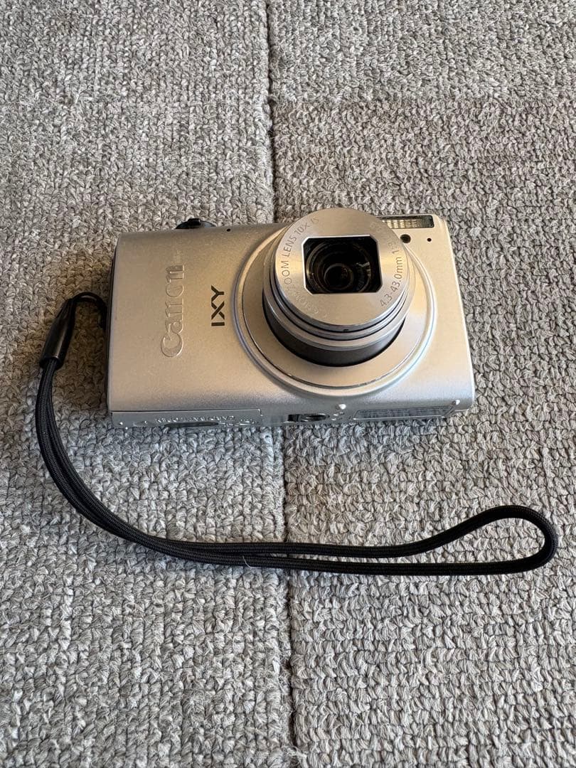 Canon/デジタルカメラ IXY 620F 美品