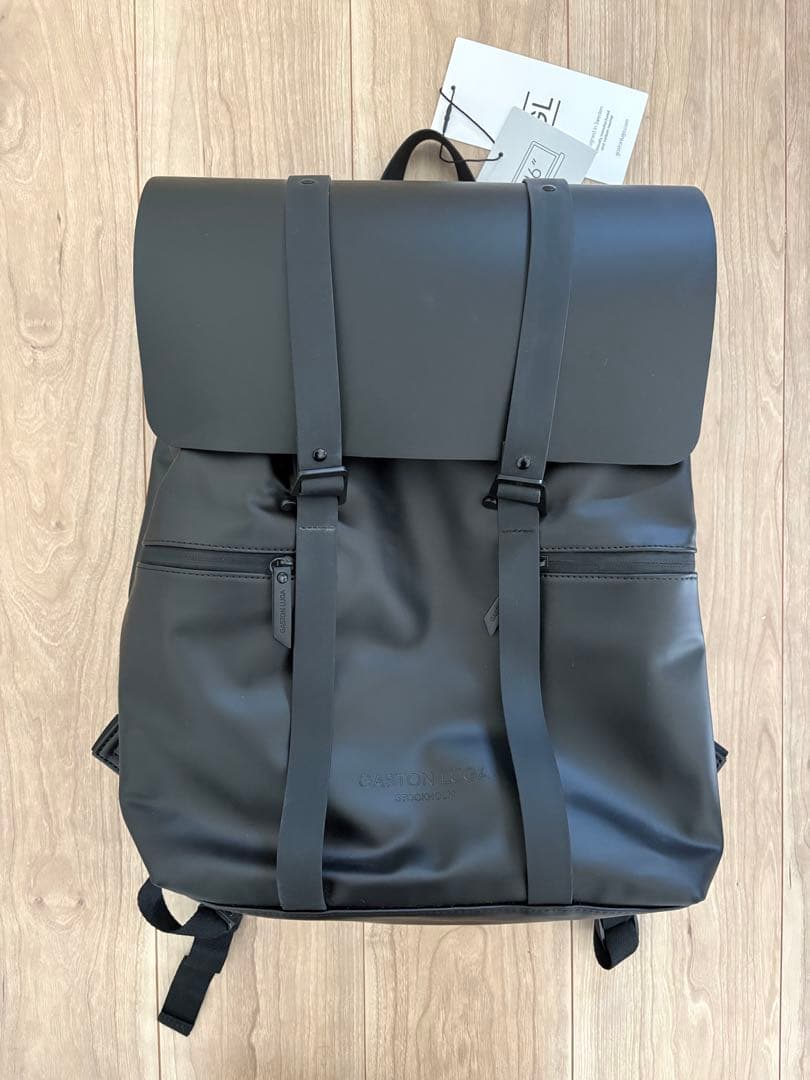 【新品未使用】ガストンルーガ　黒リュック　防水リュック