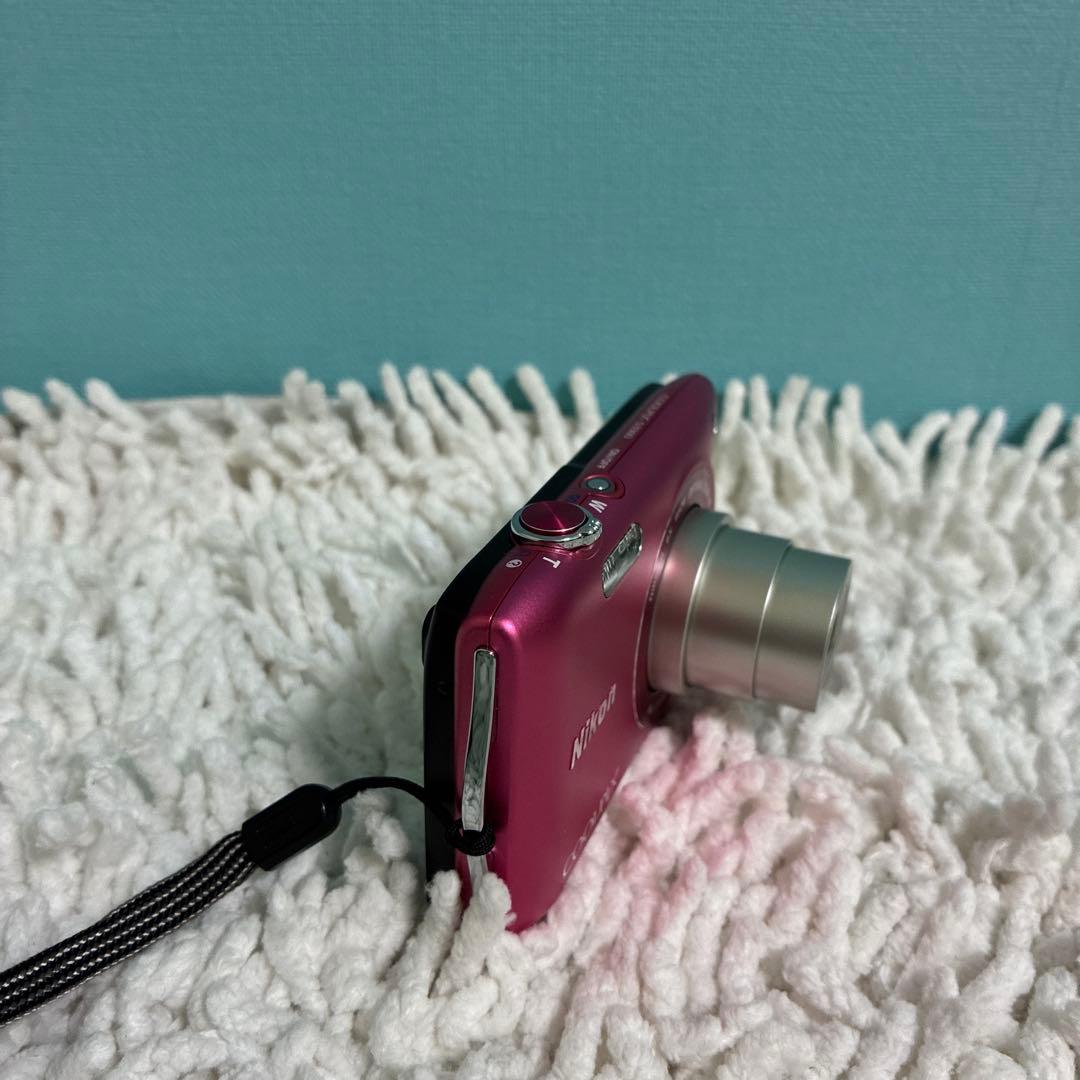 Nikon COOLPIX S3300 ピンク 動作確認済 純正バッテリ　充電器