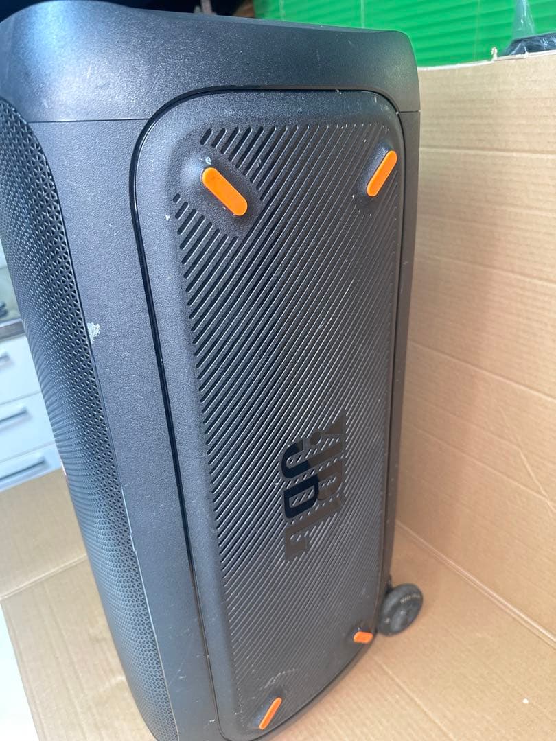 タイJBL Party box 310Bluetooth スピーカー