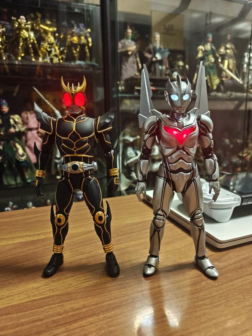 BLOKEES 仮面ライダークウガ 可動式フィギュア