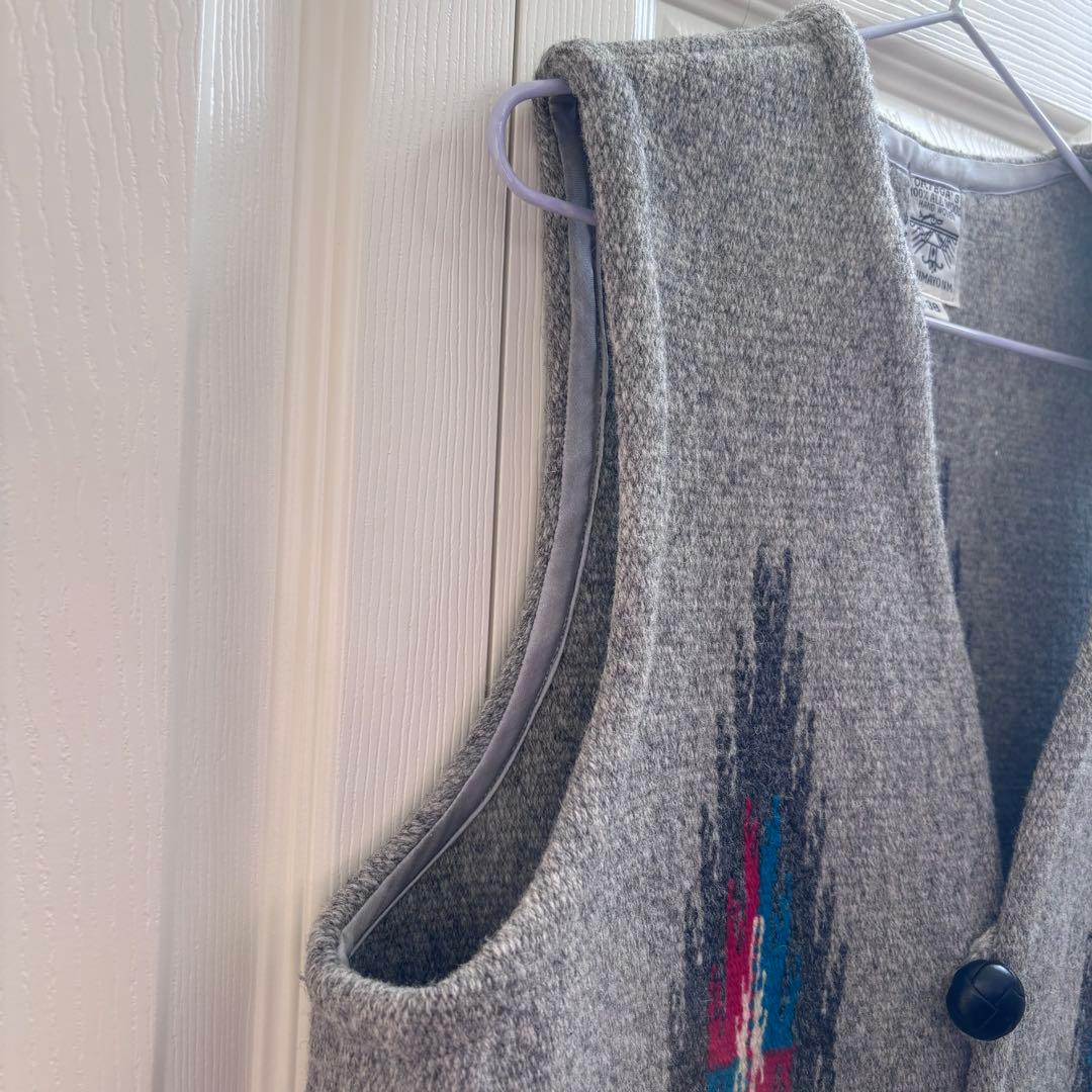 岡*]様 オルテガ グレー 38 スクエアフロント　チマヨベスト ポケット