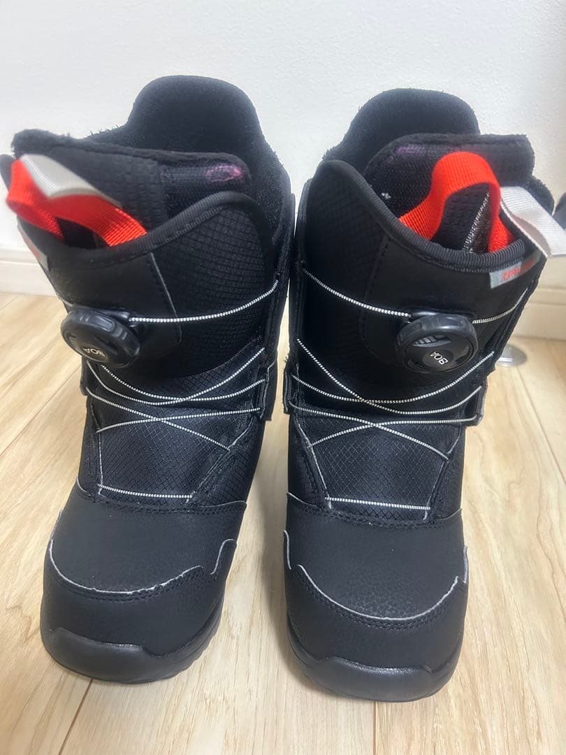 スノーボードブーツ ボアシステム キッズ