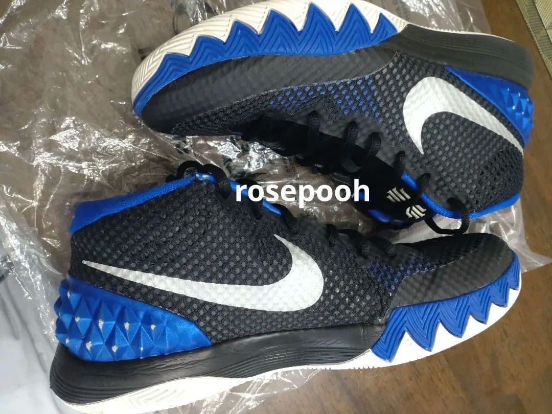 ？*？様 NIKE KYRIE 1 DUKE ナイキ　カイリー　1 デューク
