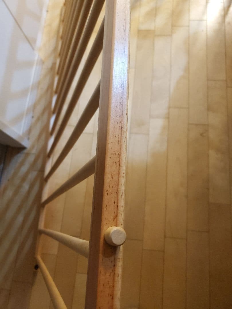 ★ファルスカ　ベビーベッド サイドベッド　キャスター、ズレ防止ベルト付き★