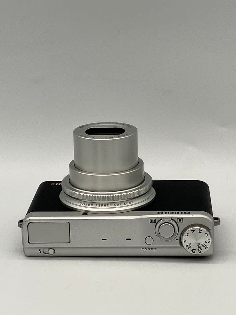 【返品保証・動作確認済】FUJIFILM XQ2
