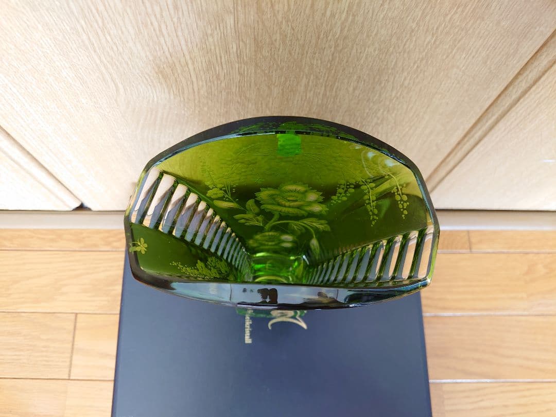 マイセン クリスタル フラワーベース 花瓶　グリーン　緑被せ