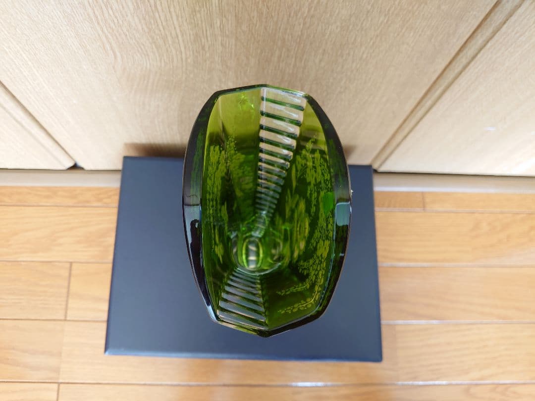 マイセン クリスタル フラワーベース 花瓶　グリーン　緑被せ