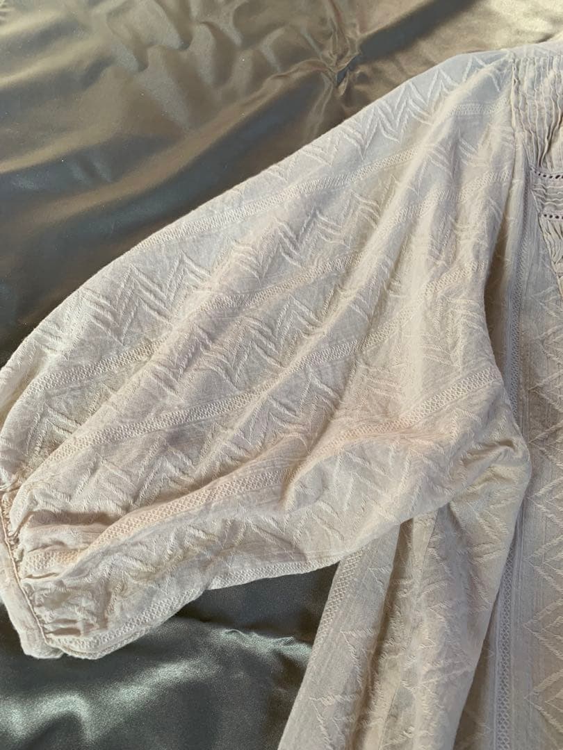 センソユニコ の刺繍入りコットンワンピース