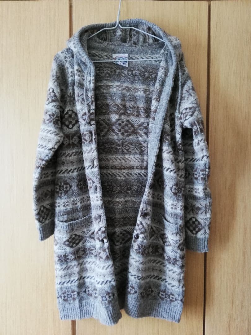 美品　Jamieson's フード付きウールカーディガン