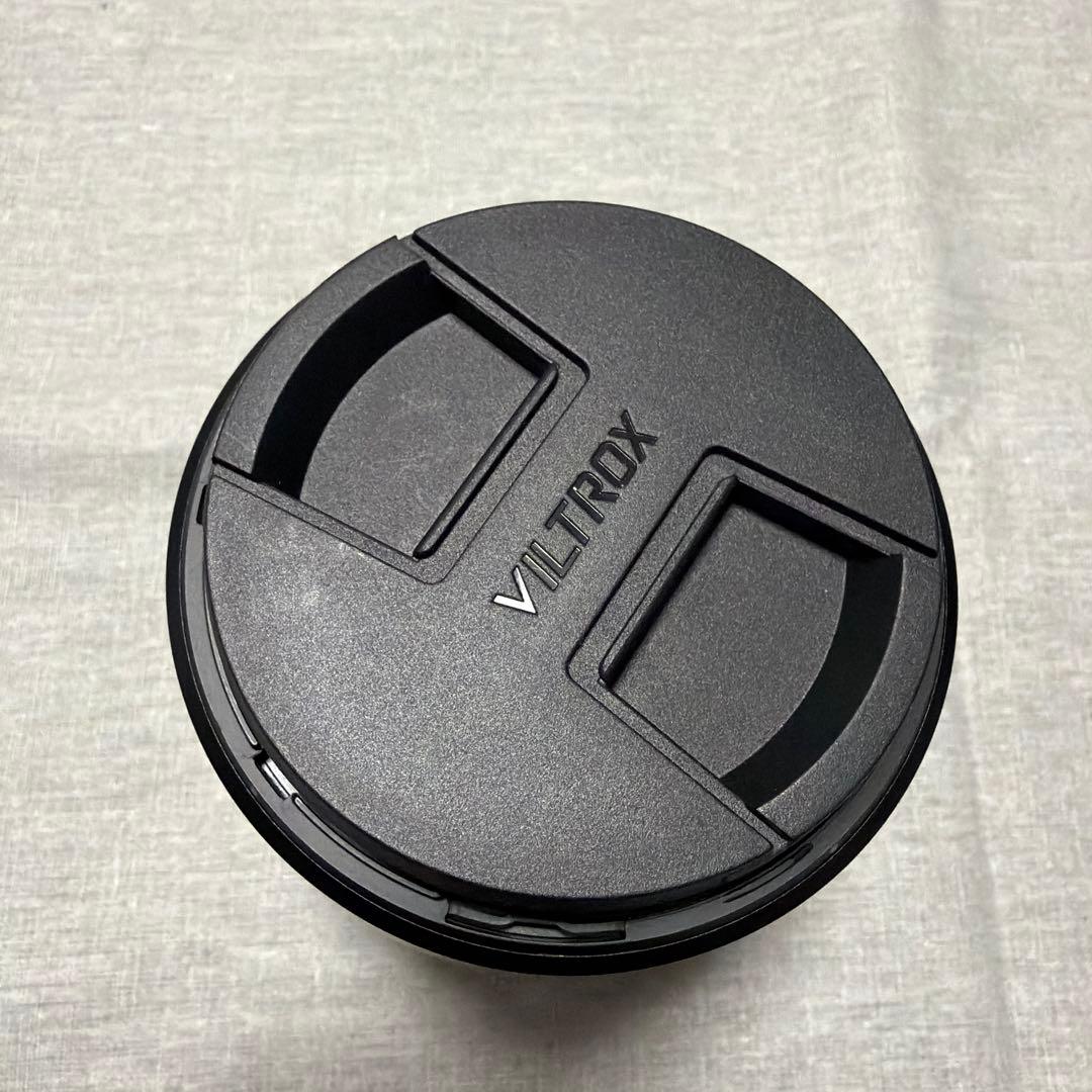 VILTROX AF 16/1.8 FE レンズ