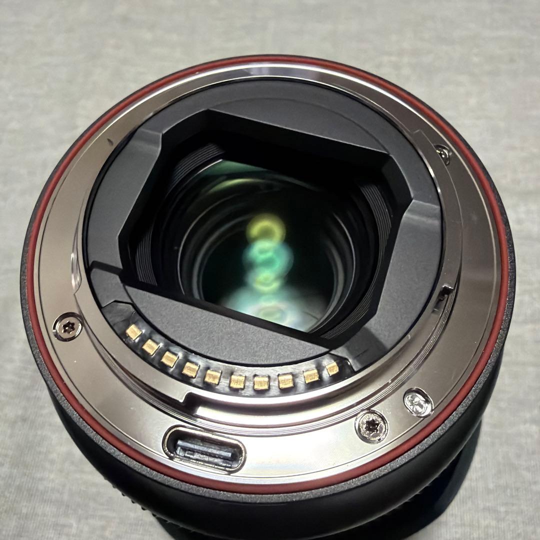 VILTROX AF 16/1.8 FE レンズ