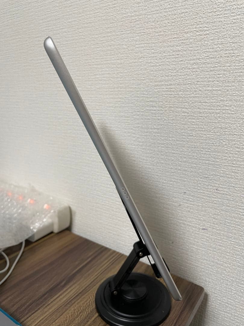 【即日発送】iPad8 シルバー 32GB