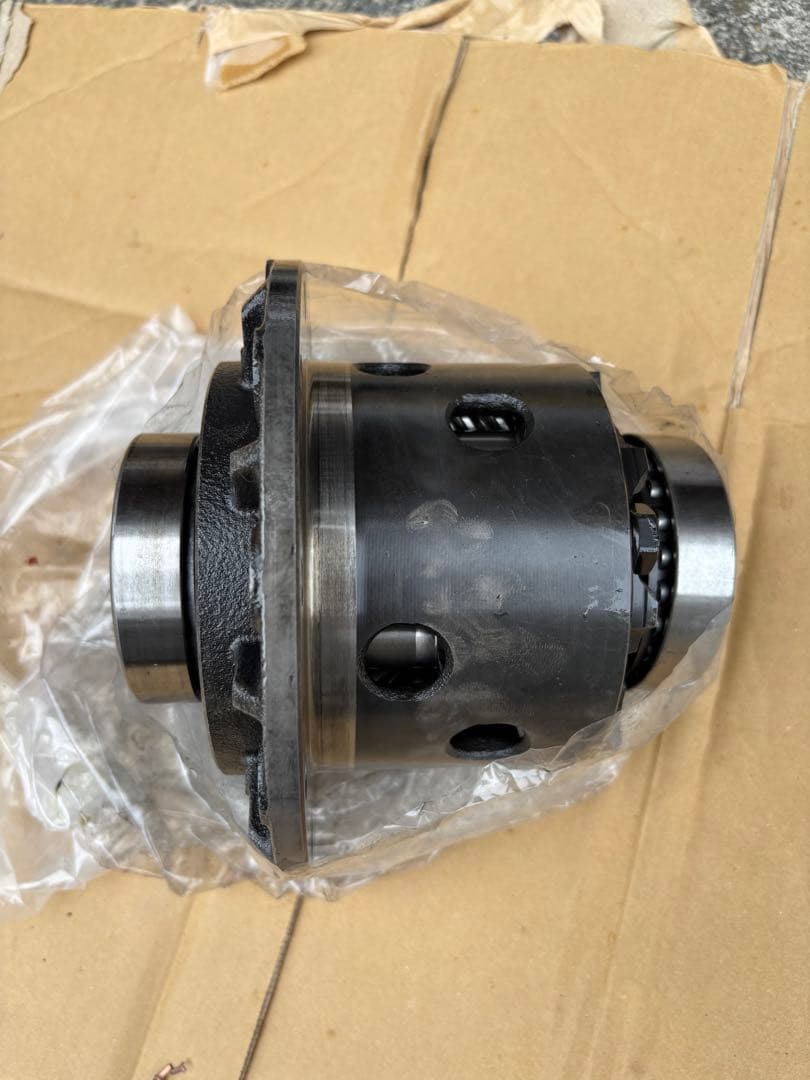 GR86 zn8 純正デフ　LSD