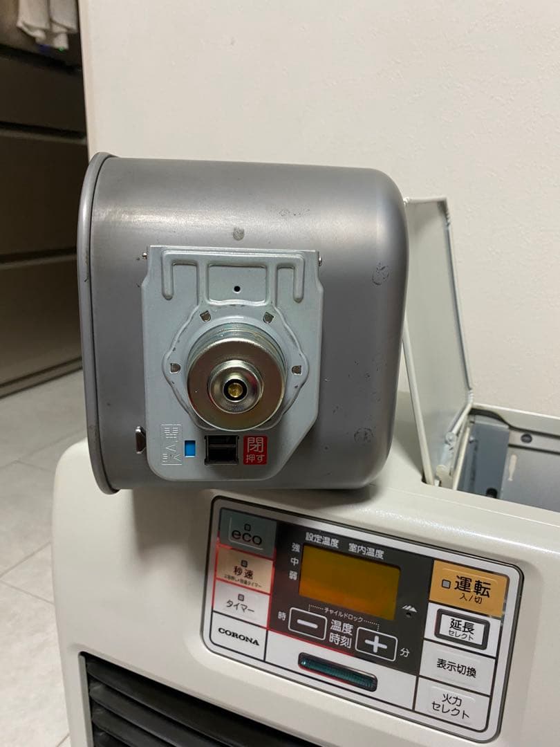 コロナ　石油ファンヒーター　FH-ST5714BY　2014年製