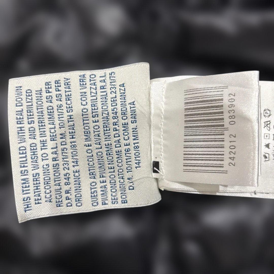 MONCLER ブラック ダウンジャケット