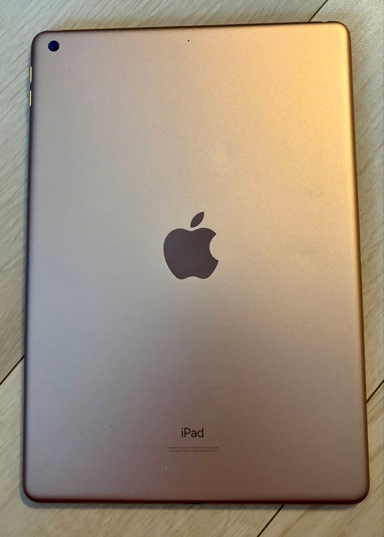 ケ*ン様 IPad第8世代モデル32GB カバー付き