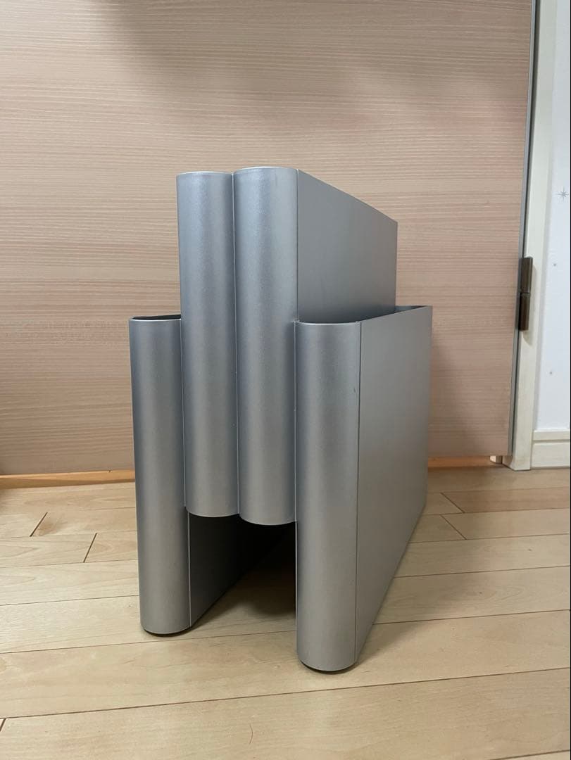 Kartell カルテル マガジンラック 4675 ポルタリビステ　シルバー
