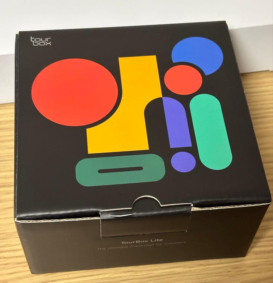 XPPen Artist 24 QHD 、TourBox Liteのセット