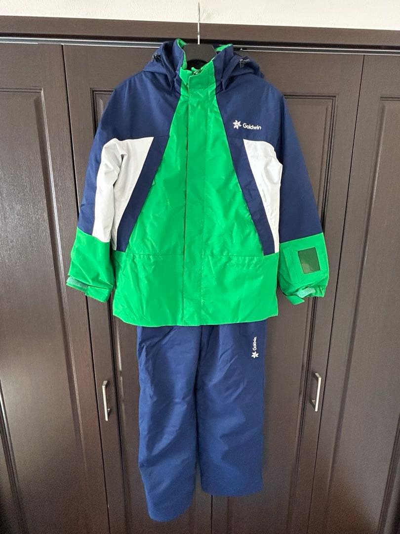 Goldwin サイズ調整付きスキーウェア上下セット ジュニア 150サイズ