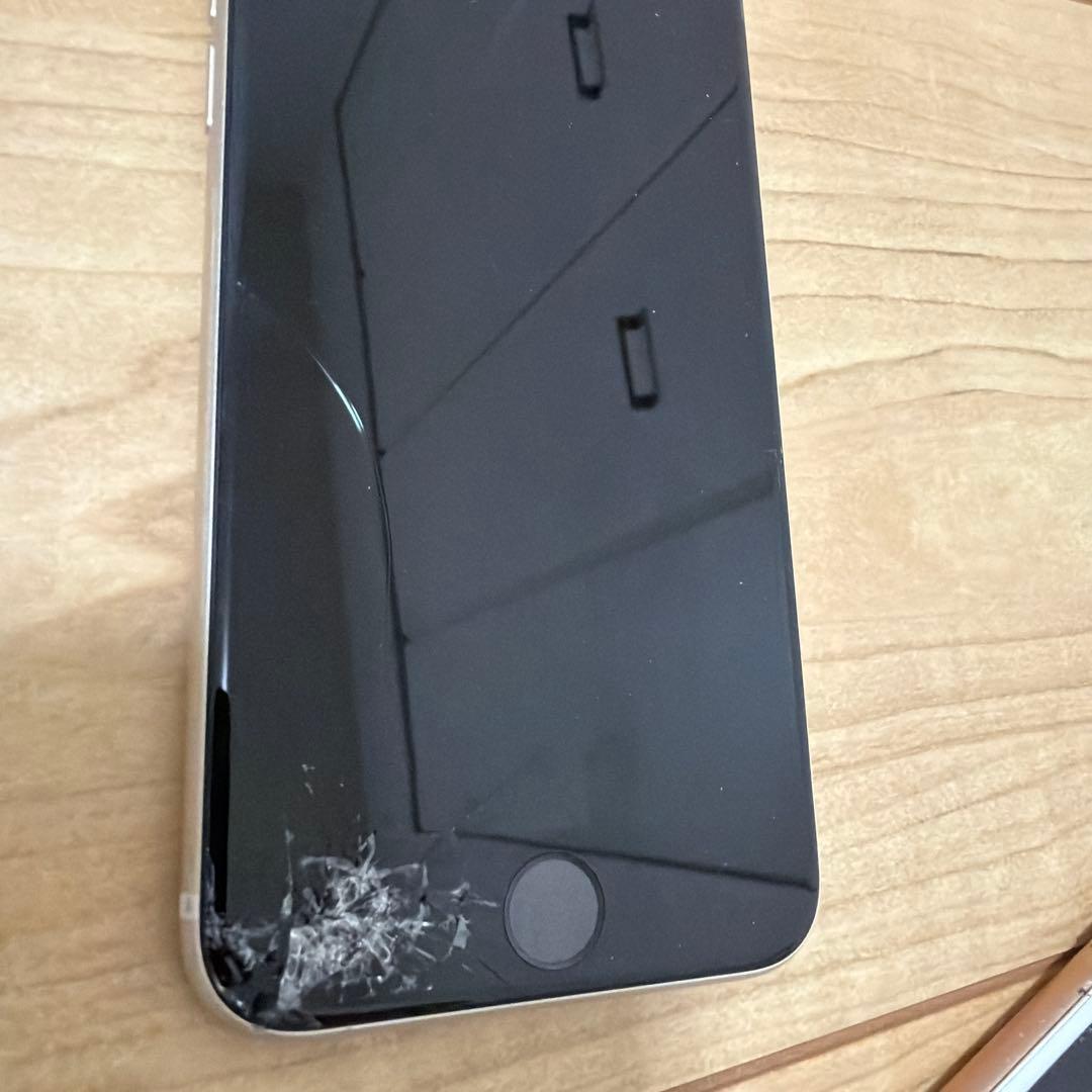 iPhone SE3(128GB)&iPhone 8(256GB)本体