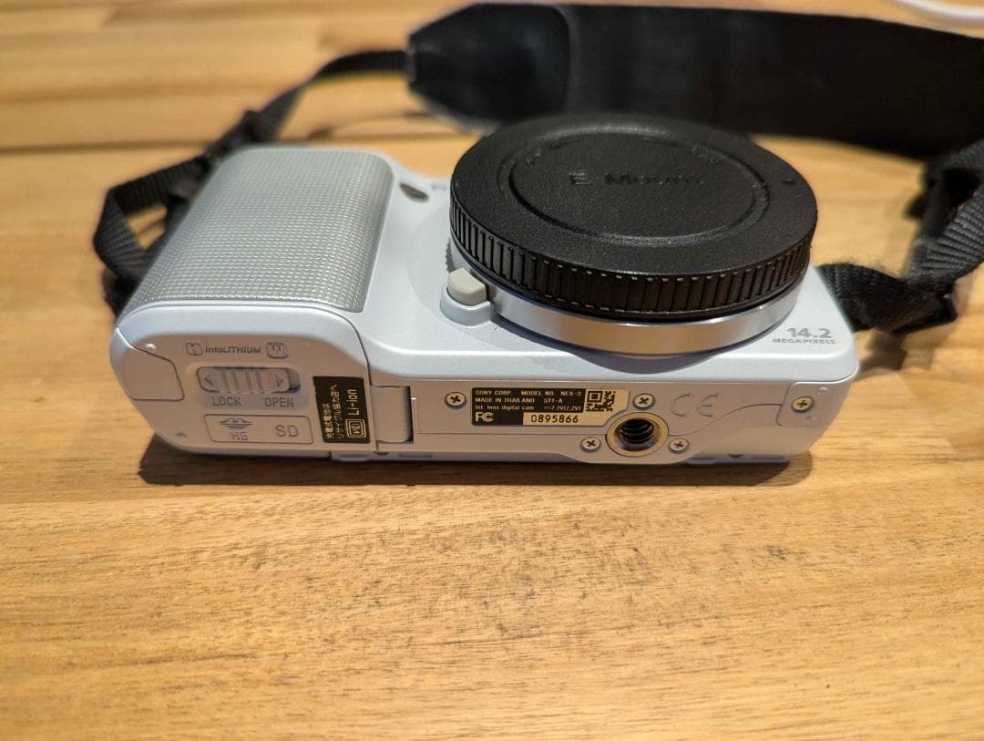 ソニー NEX3 本体のみ
