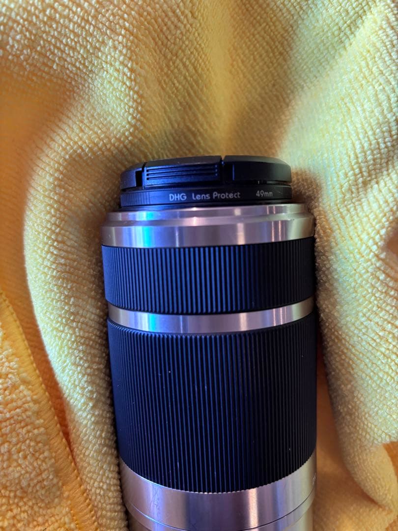 SONY SEL55210 望遠レンズ 　シルバー　marumiレンズカバー付属