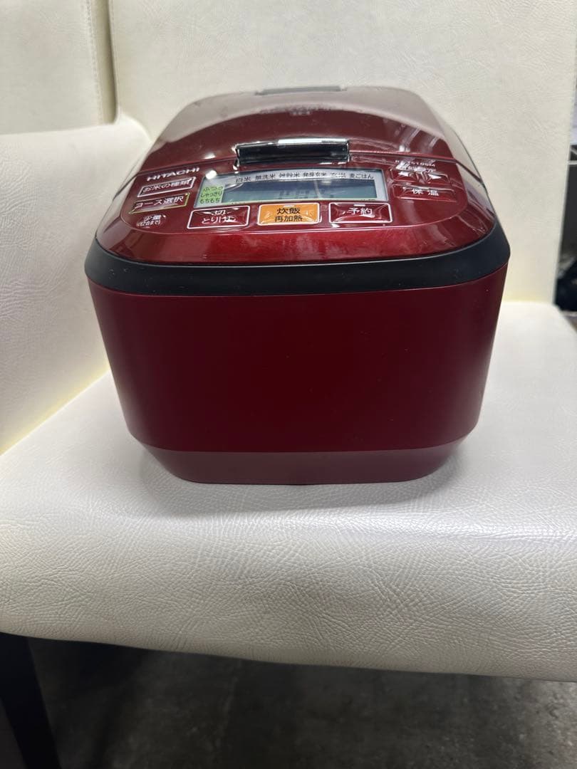 HITACHI 5.5合炊飯器