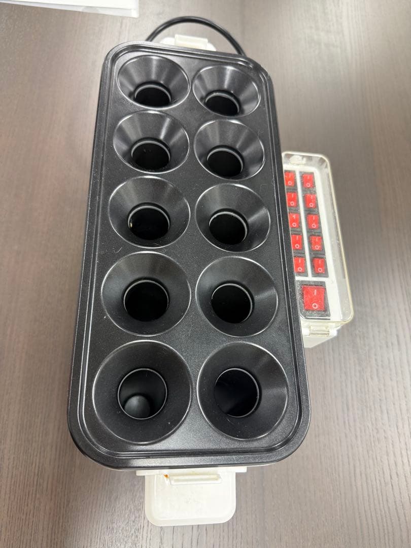 でるでる棒プロ　串焼き10チューブ　電源スイッチ、360°均等加熱ホットドッグ