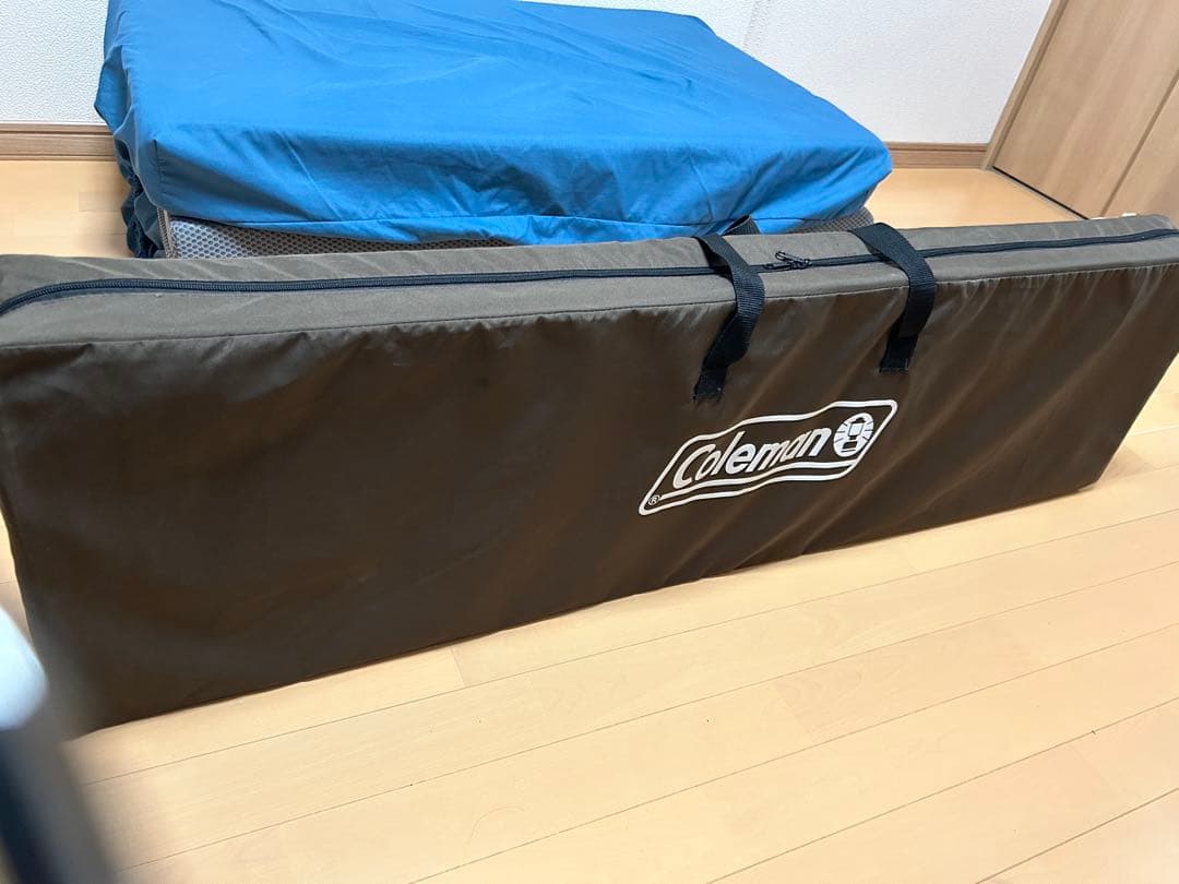 Coleman コンフォートマスター バタフライテーブル 120