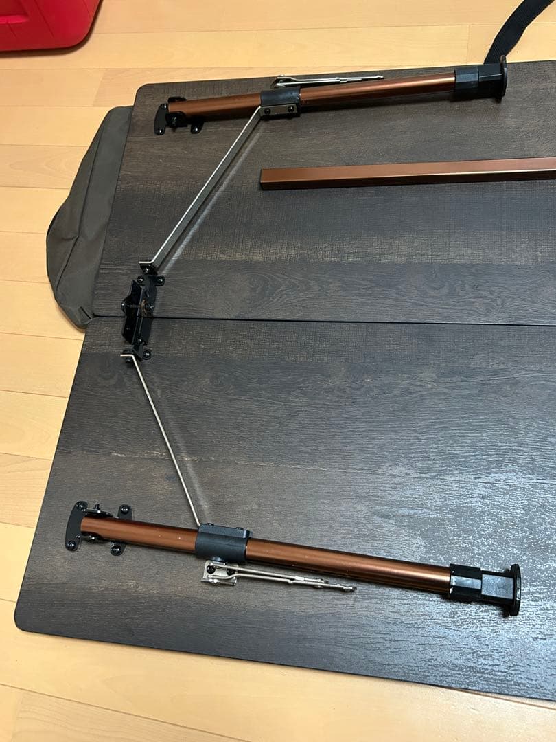 Coleman コンフォートマスター バタフライテーブル 120