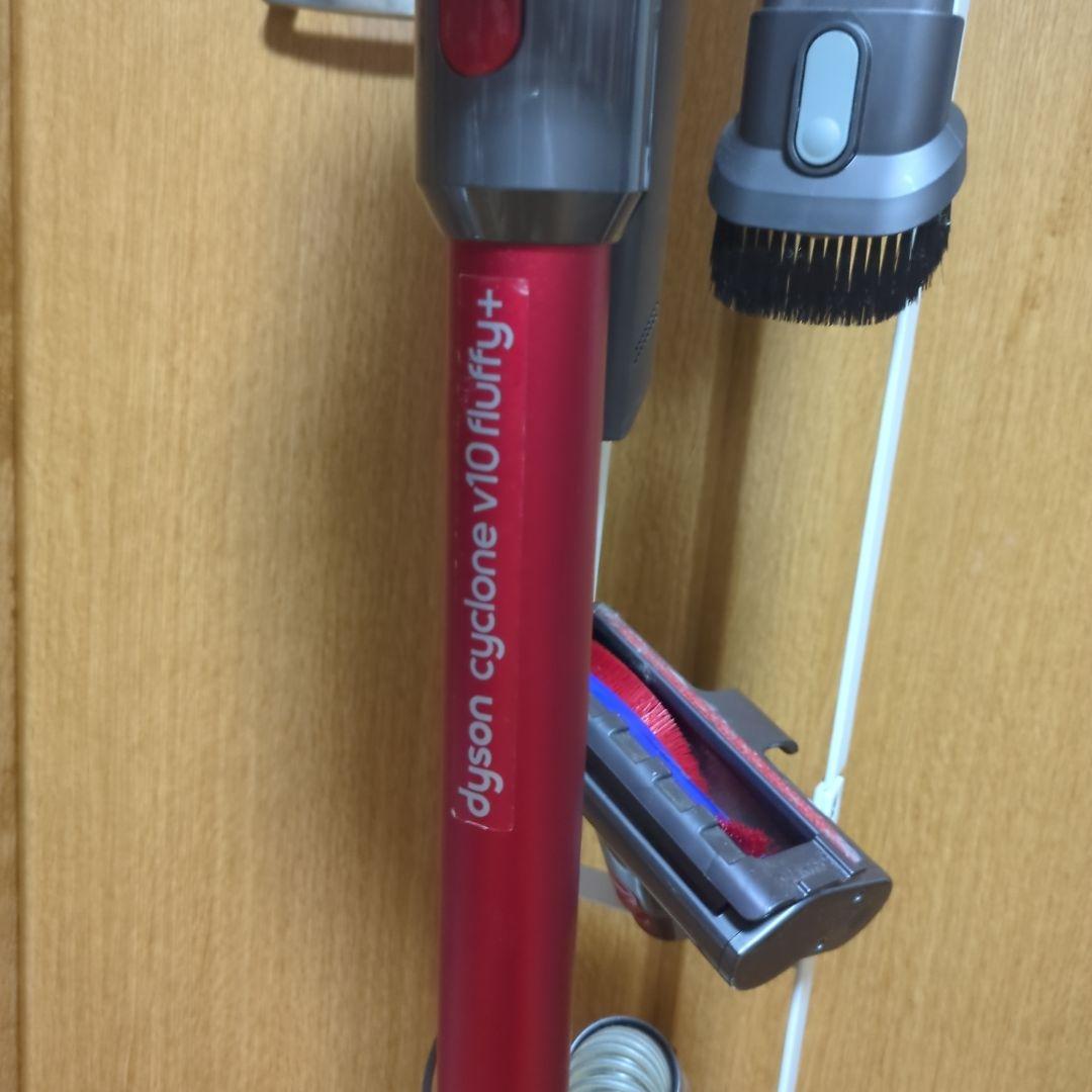 ダイソン掃除機　v10　スタンド付き