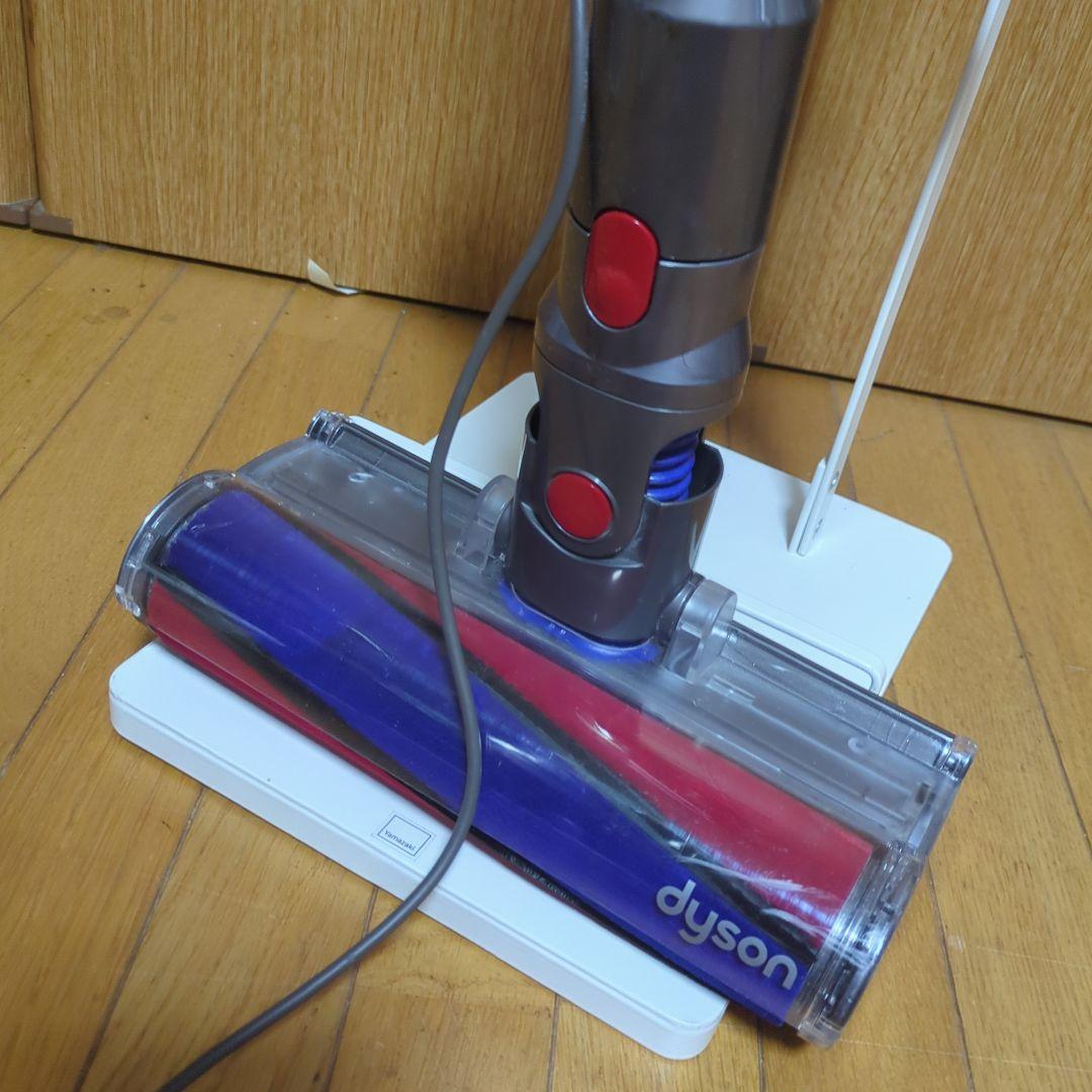 ダイソン掃除機　v10　スタンド付き