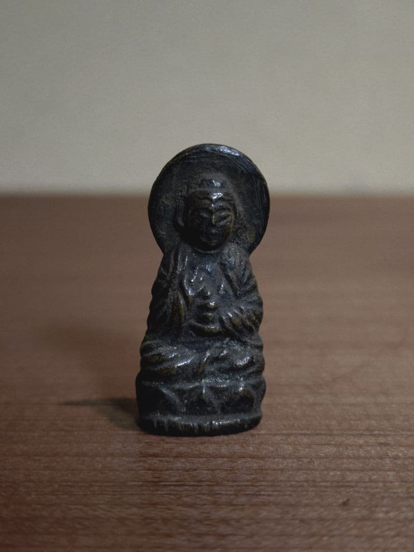 銅造 弥勒菩薩 坐像 懐中仏 旅仏 豆仏 鎧仏